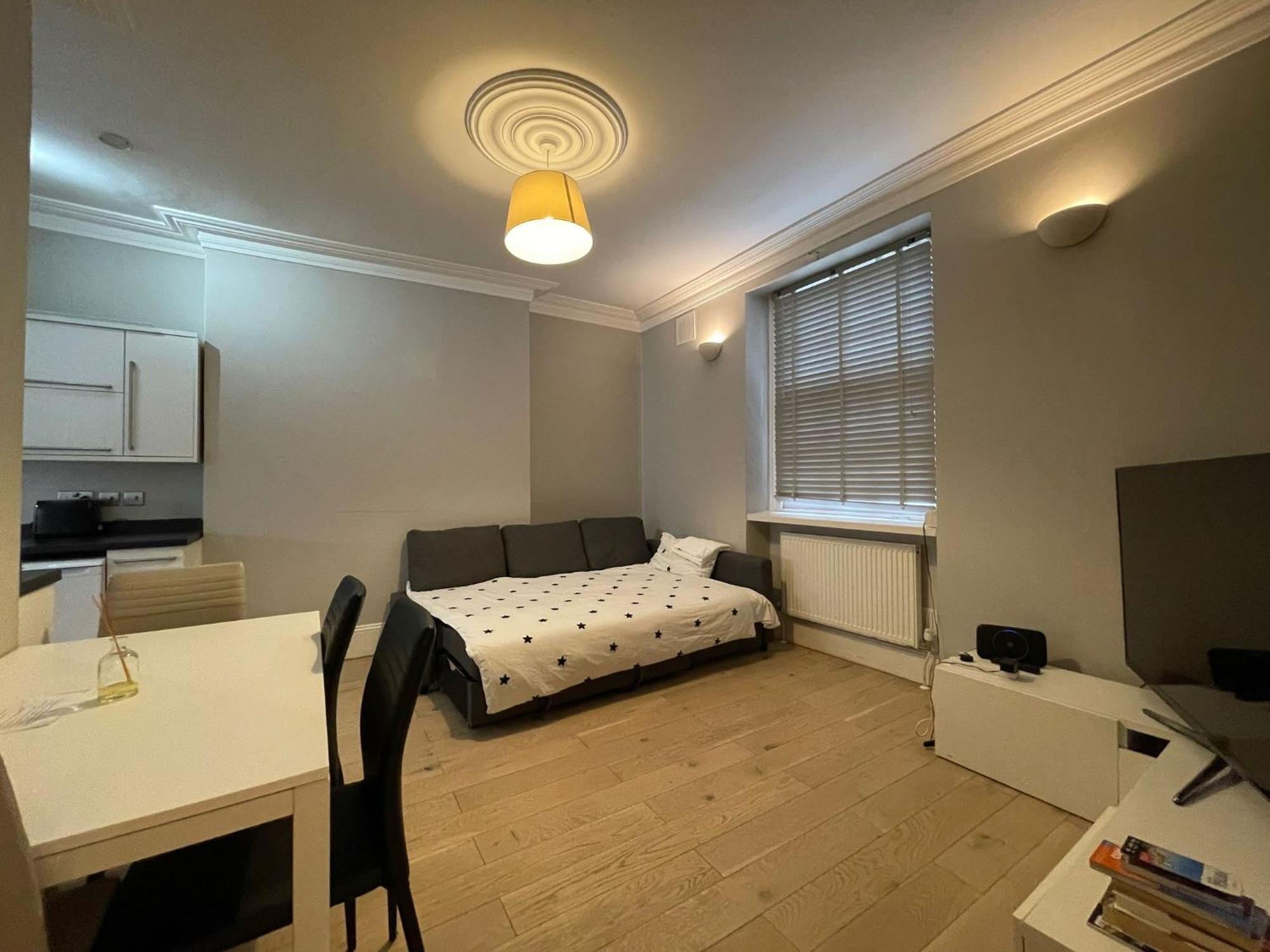 Apartament Hyde Park Haven By Urban Retreats